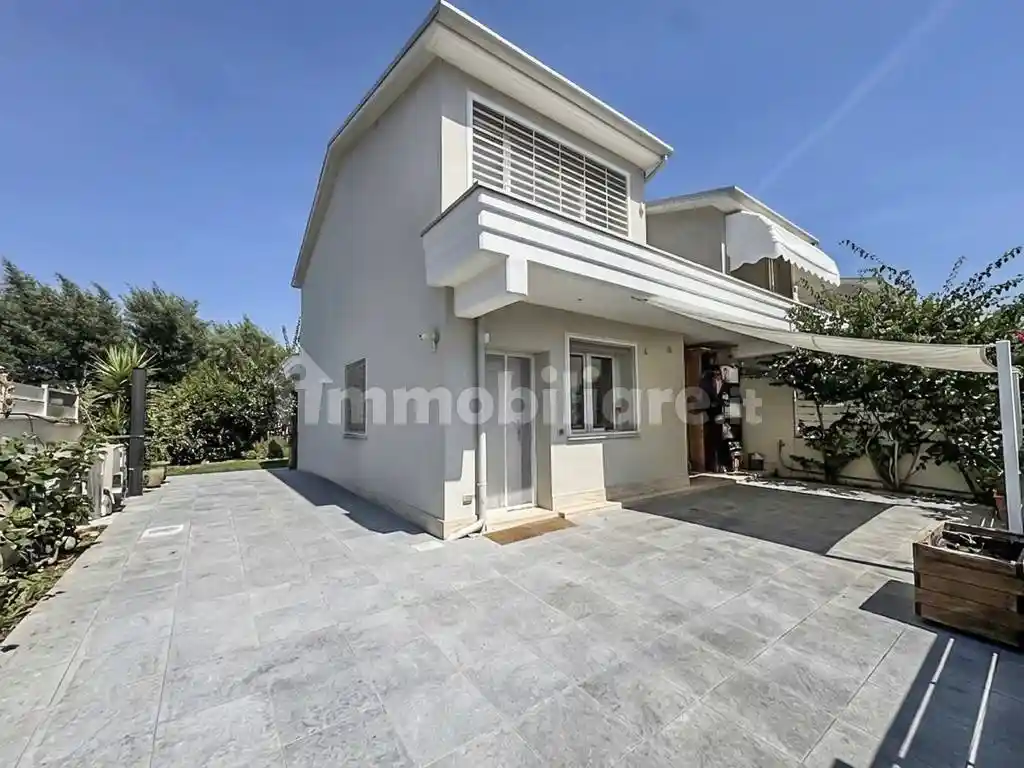 Villa in vendita a Roma