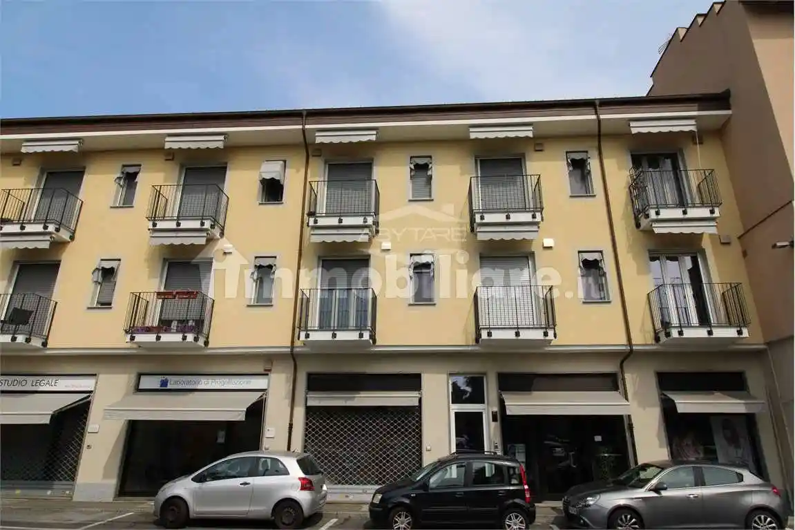 Appartamento in vendita a Beinasco