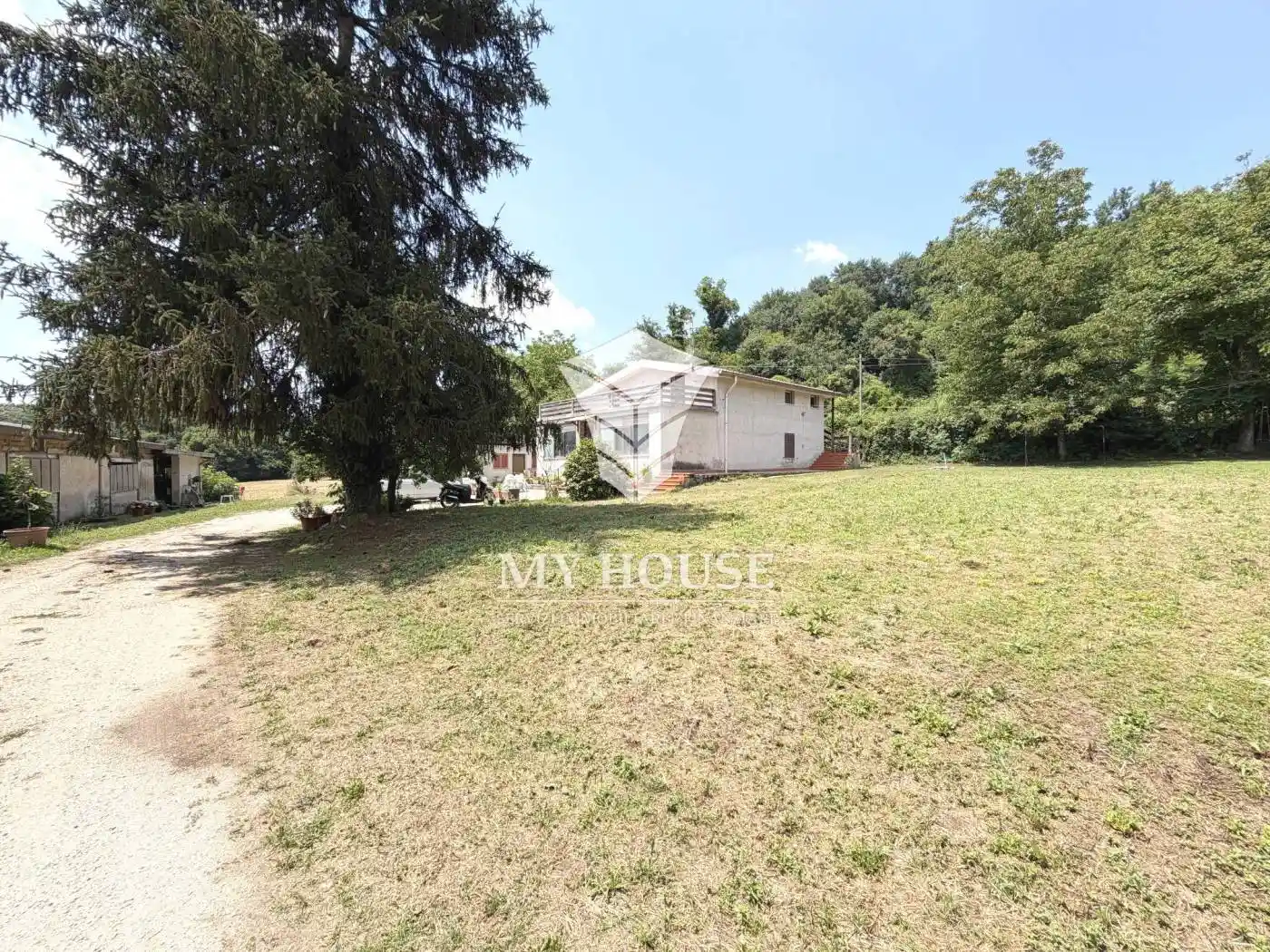 Villa in vendita a Labico