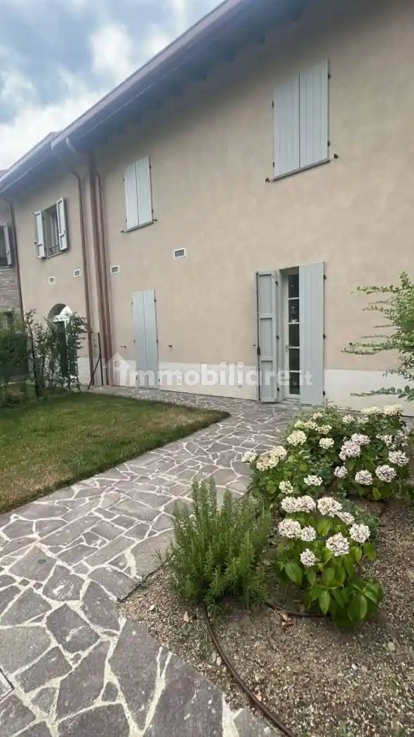 Villetta a schiera in vendita a Piacenza