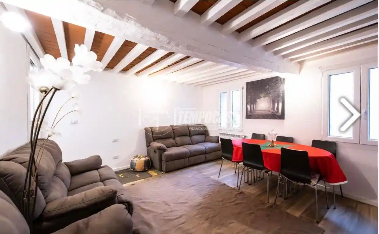 Casa indipendente in vendita a Sant'Ilario d'Enza