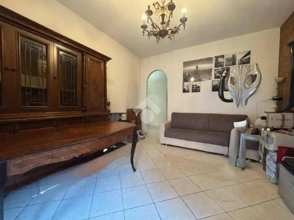 Appartamento in vendita a Modena
