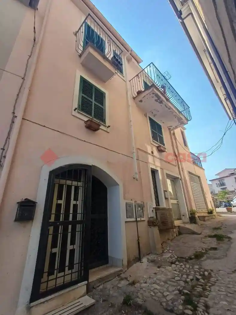 Casa indipendente in vendita a Ceprano