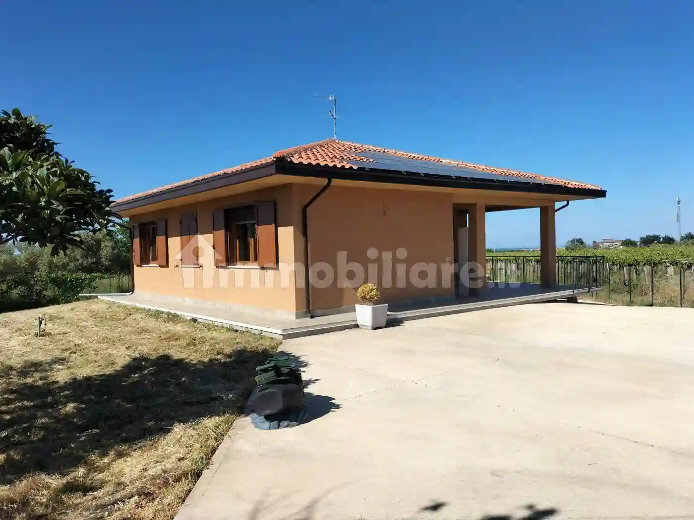 Villa - foto 2