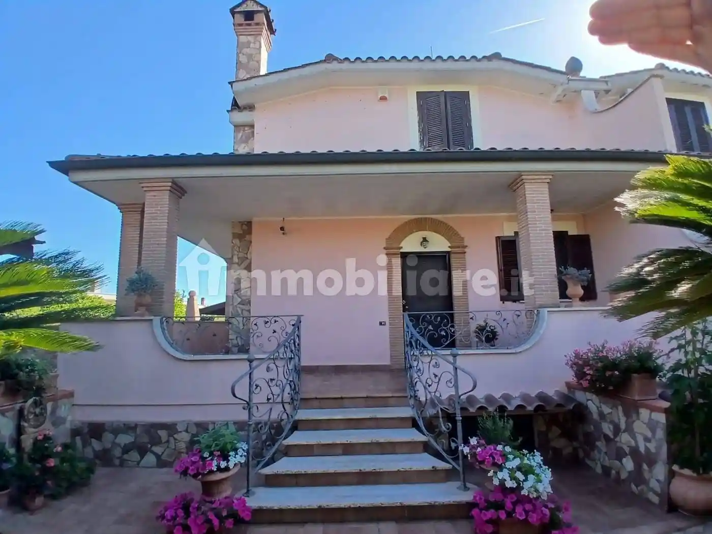 Villa in vendita a Ladispoli