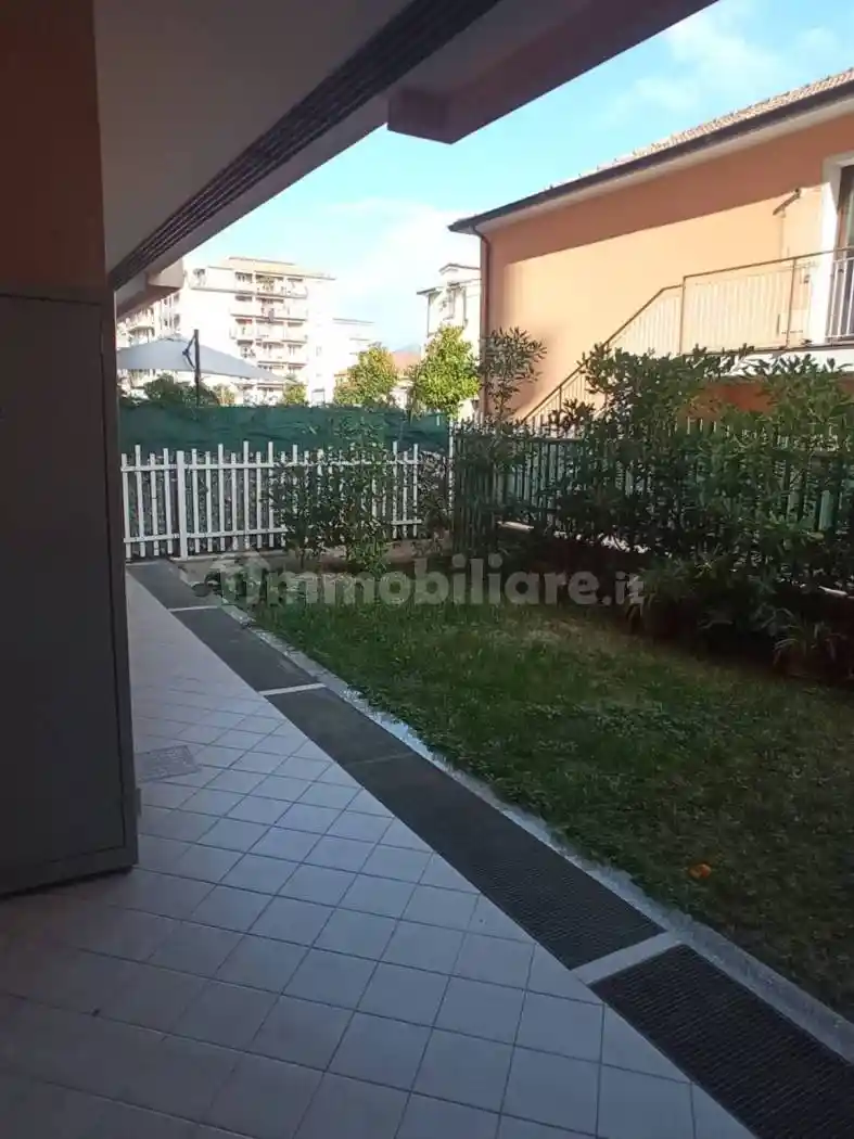 Appartamento in affitto a Albenga