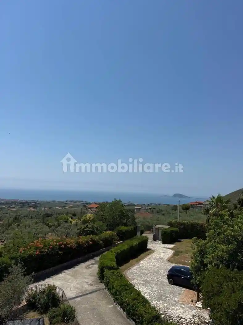 Villa in vendita a Formia