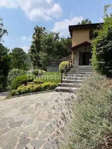 Villa in vendita a Mapello