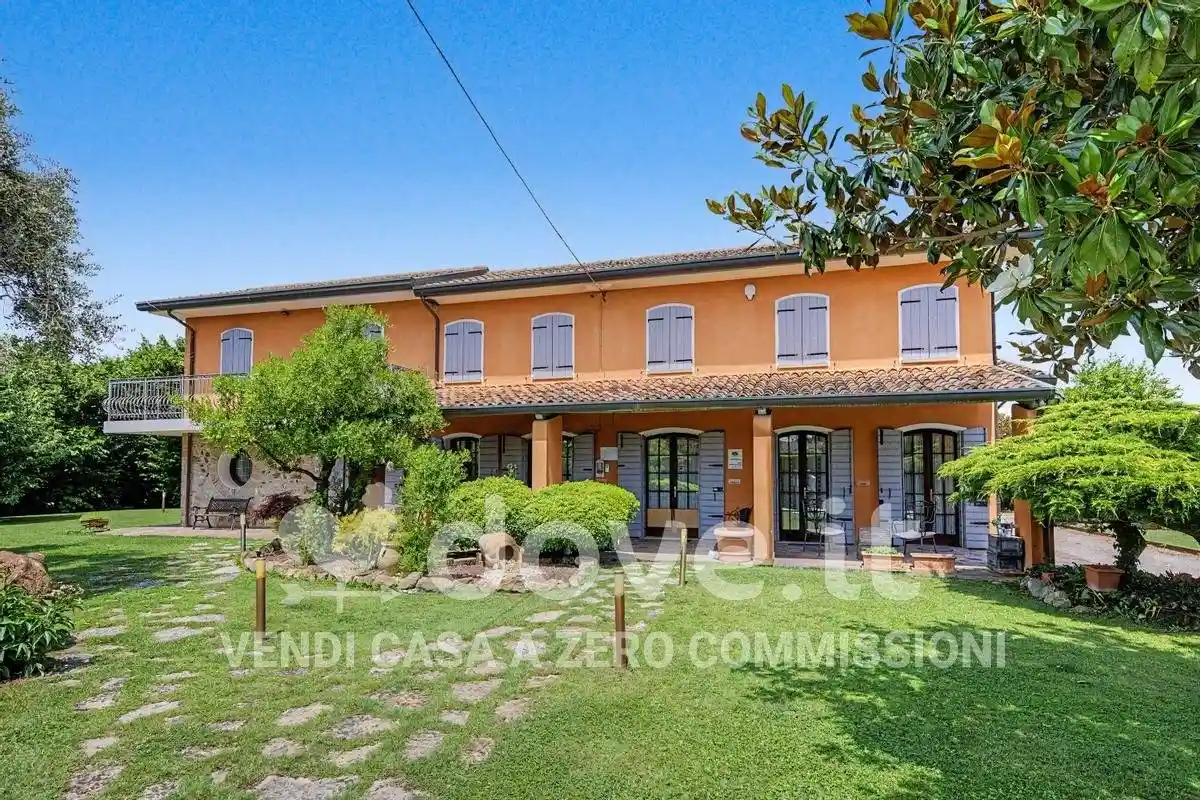 Villa in vendita a Pernumia