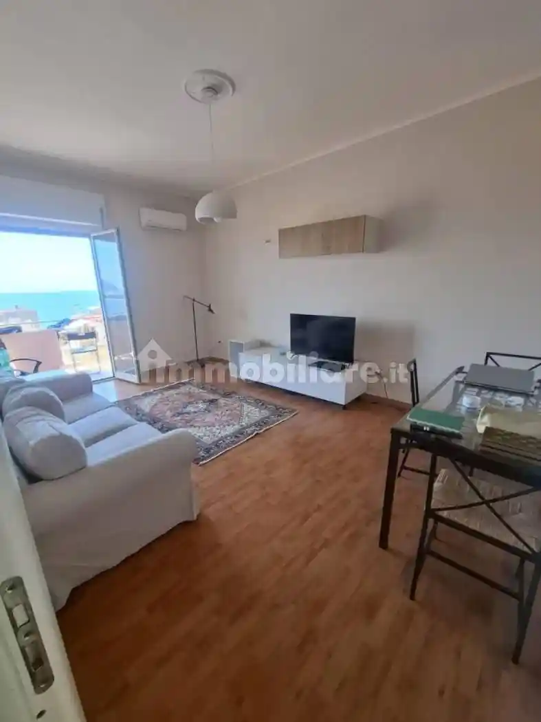 Appartamento in affitto a Napoli