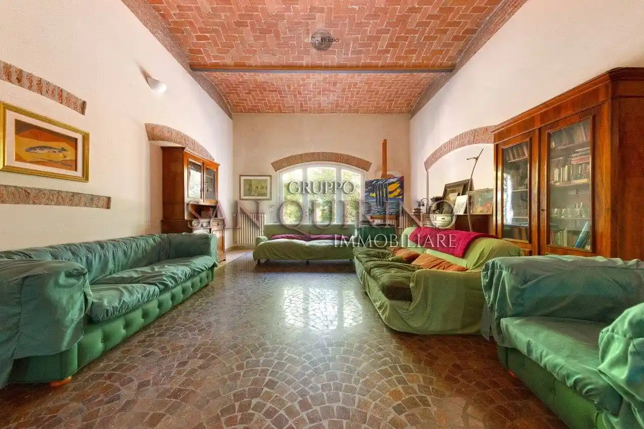 Villa in vendita a Correggio