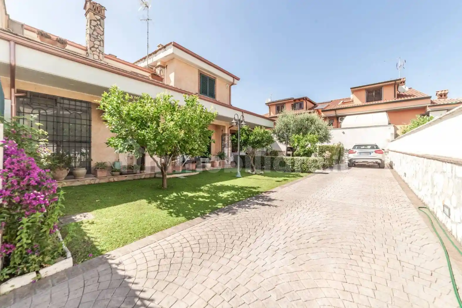 Villa in vendita a Guidonia Montecelio