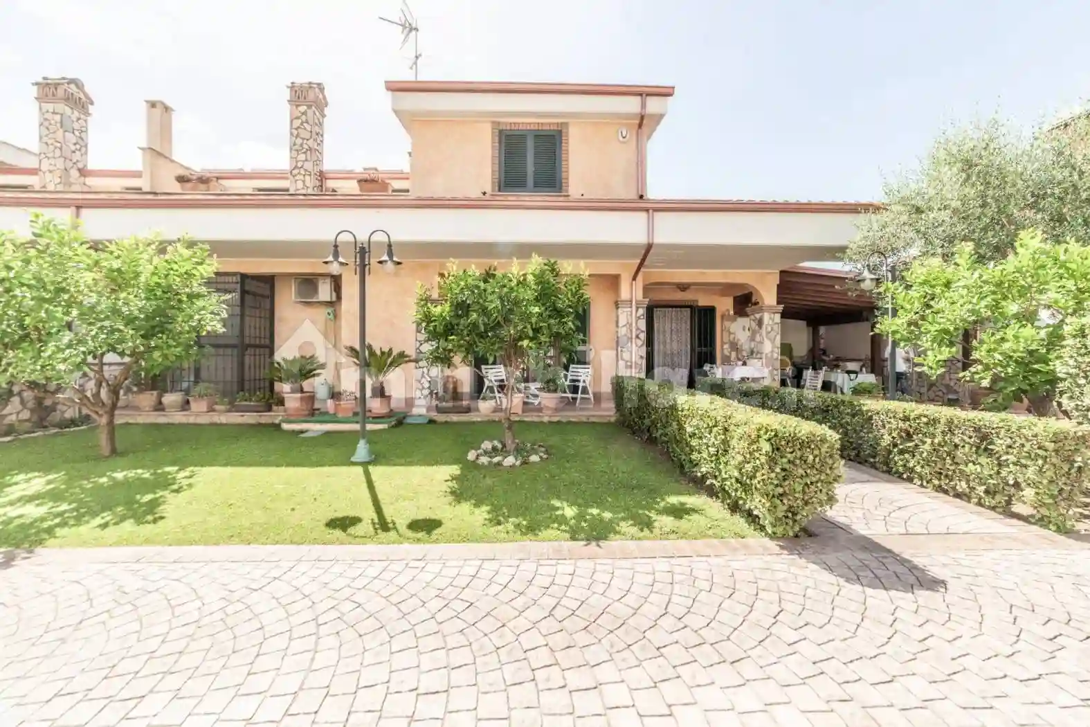 Villa - foto 2