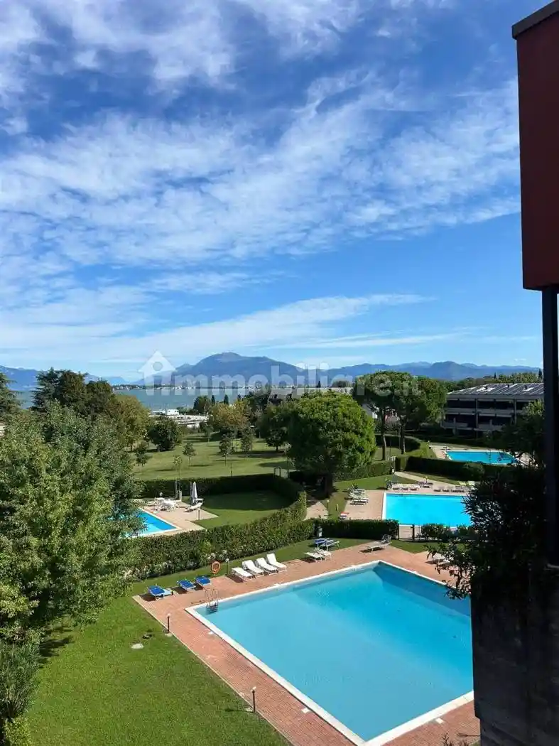 Appartamento in affitto a Desenzano del Garda
