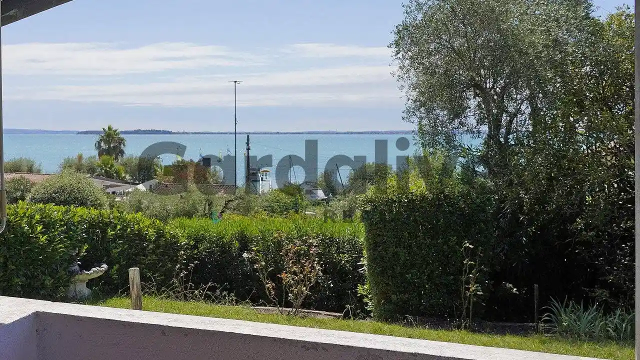 Appartamento in vendita a Moniga del Garda