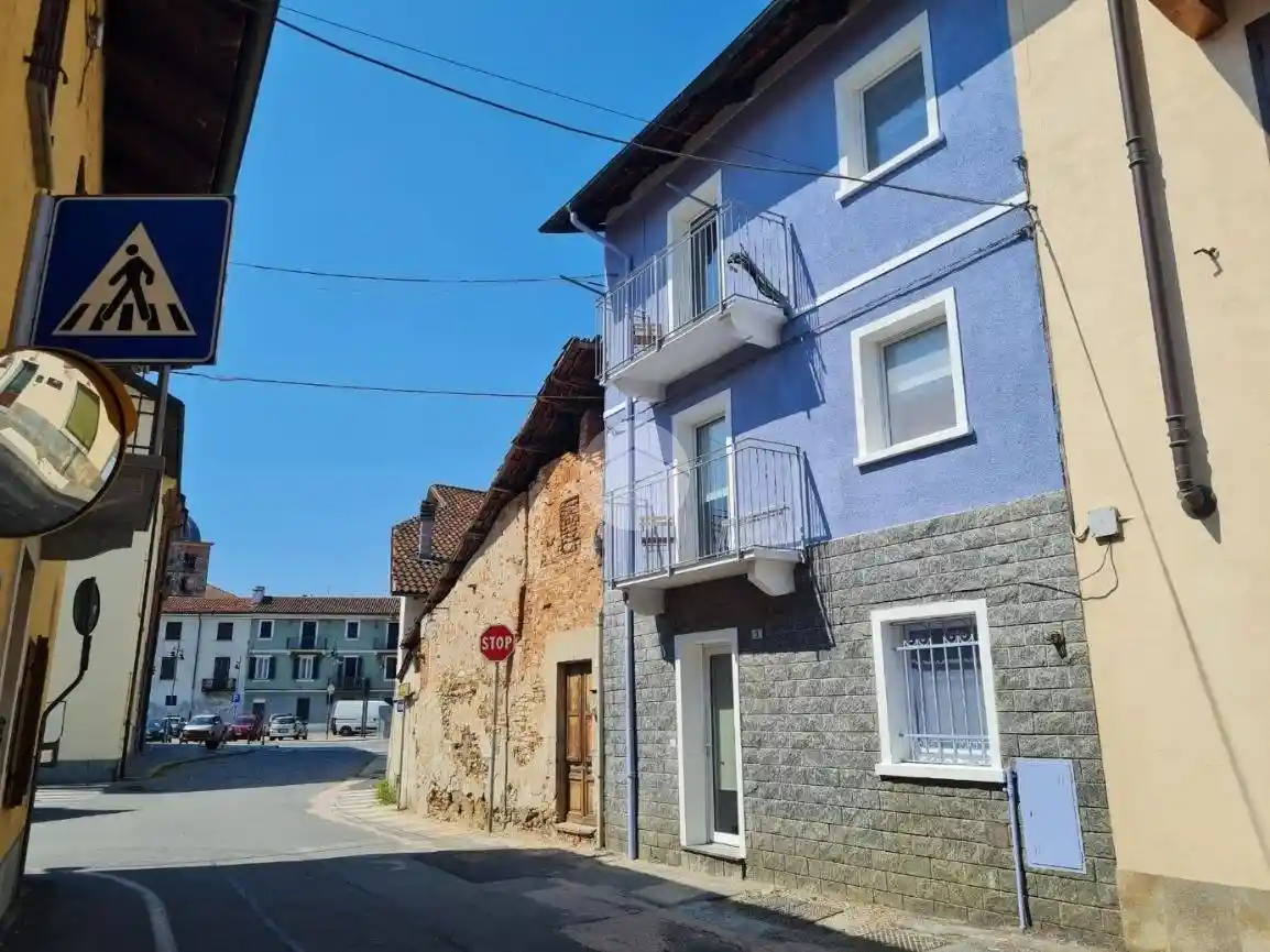 Rustico - Casale in affitto a San Benigno Canavese