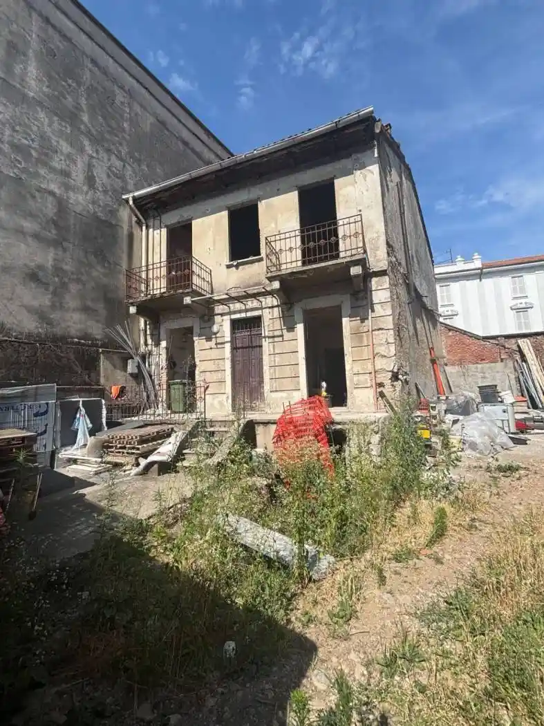 Casa indipendente in vendita a Mariano Comense