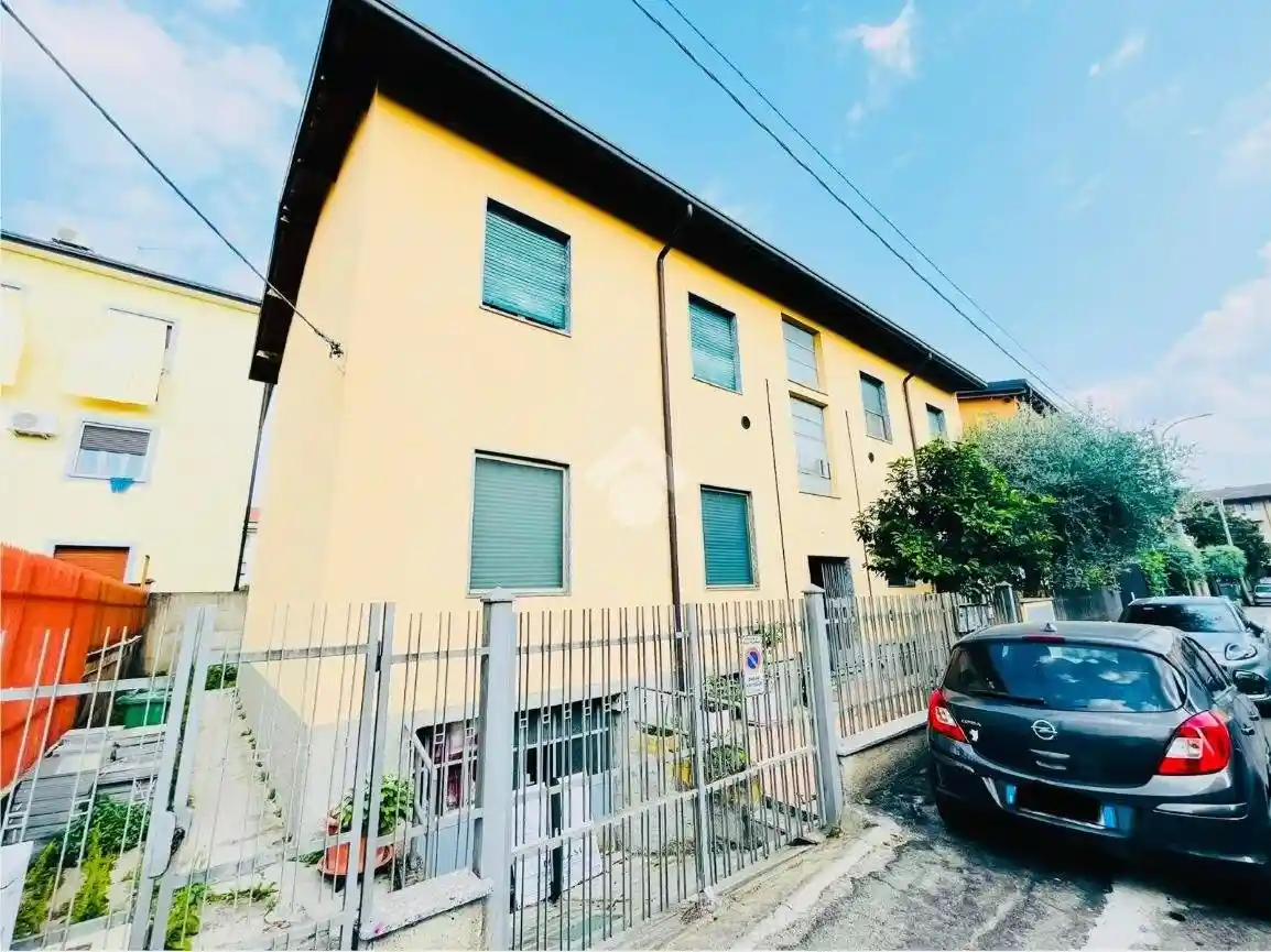 Appartamento in vendita a Nova Milanese