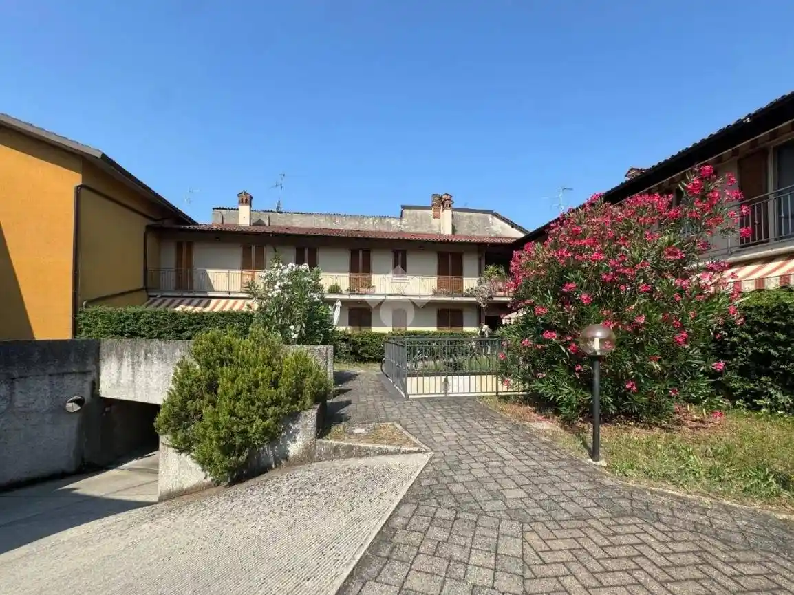 Appartamento in vendita a Calvenzano