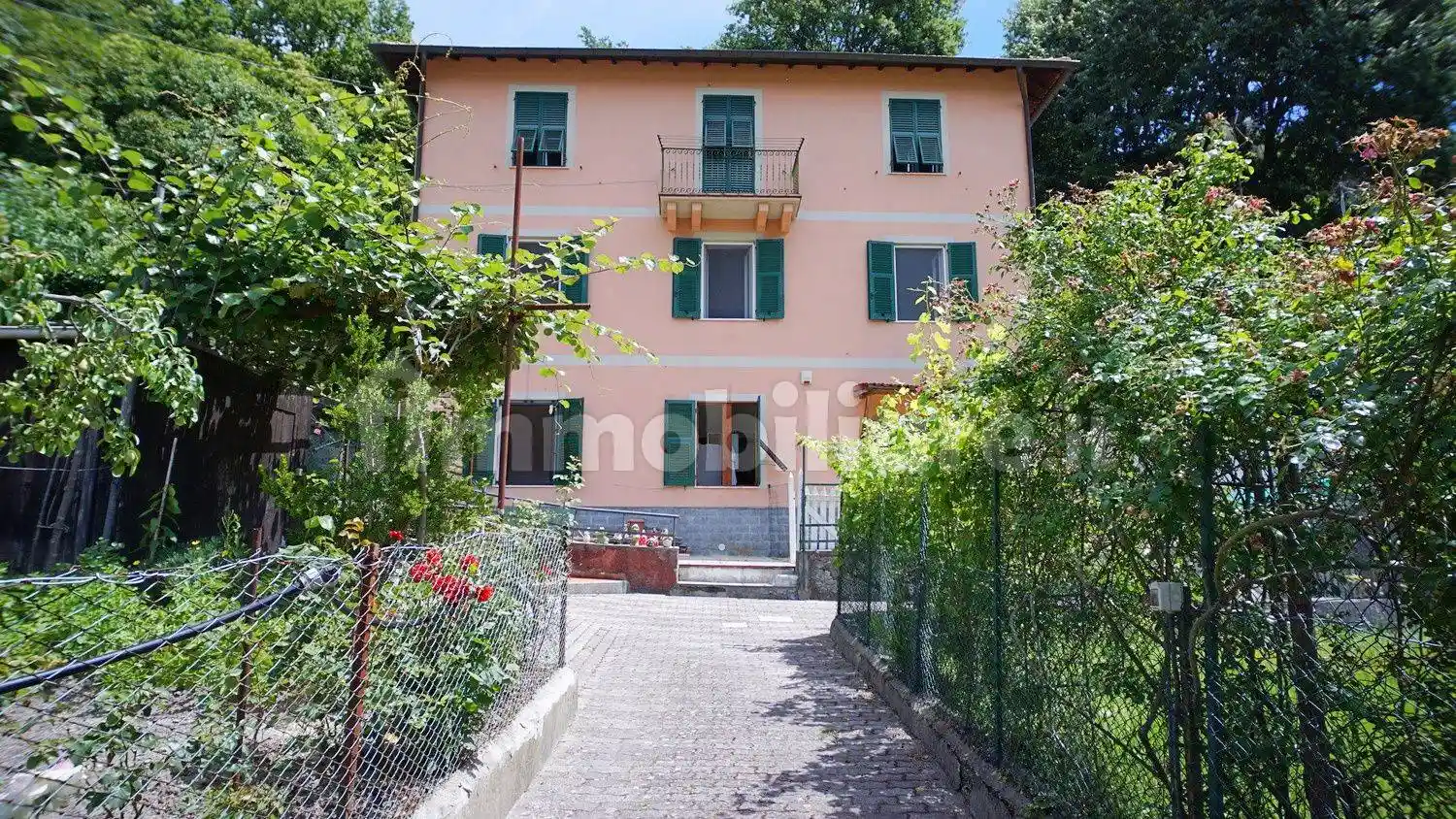 Appartamento in vendita a Genova