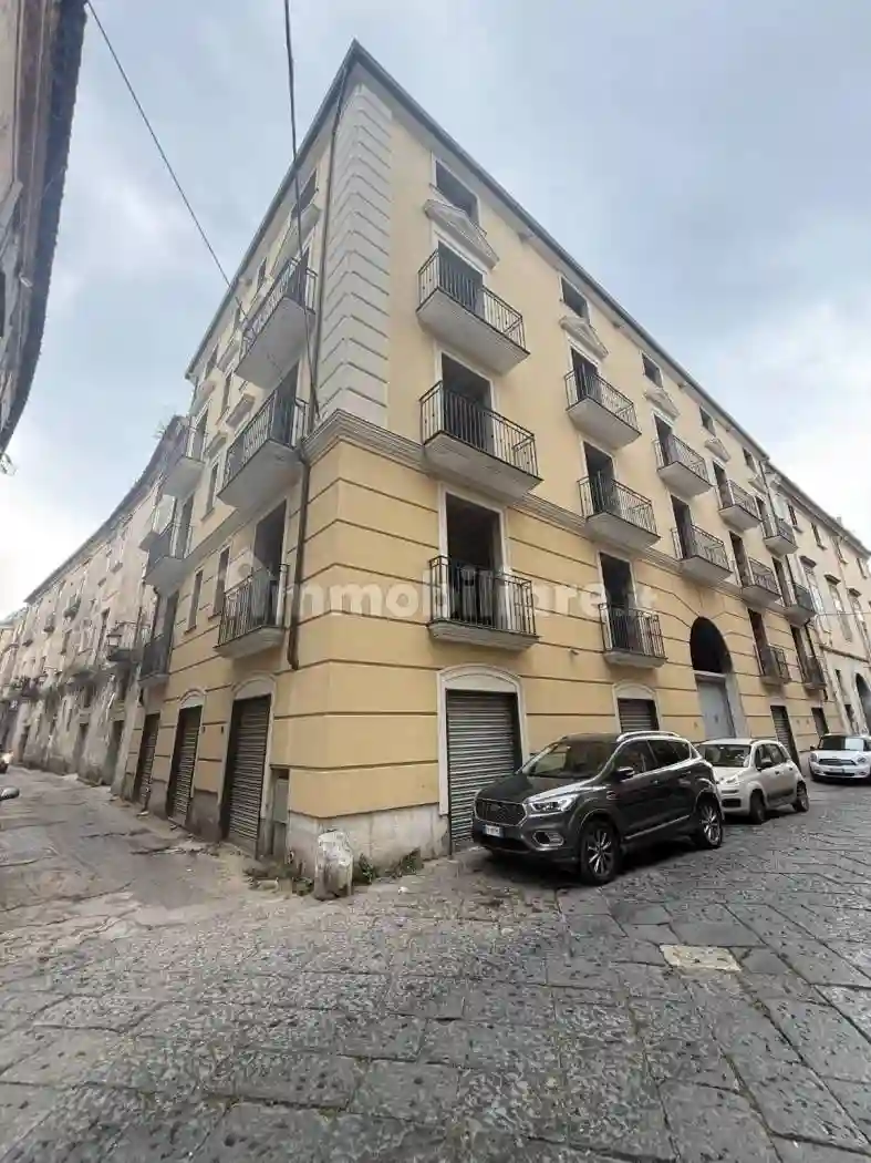Palazzo - Edificio - foto 2