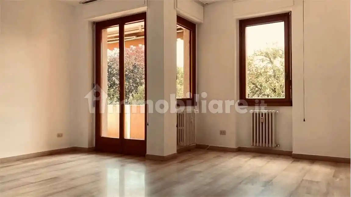 Appartamento in affitto a Varese