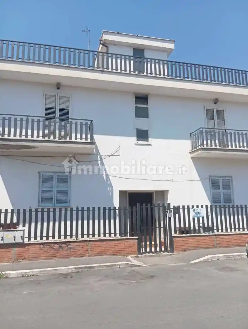 Appartamento in vendita a Guidonia Montecelio