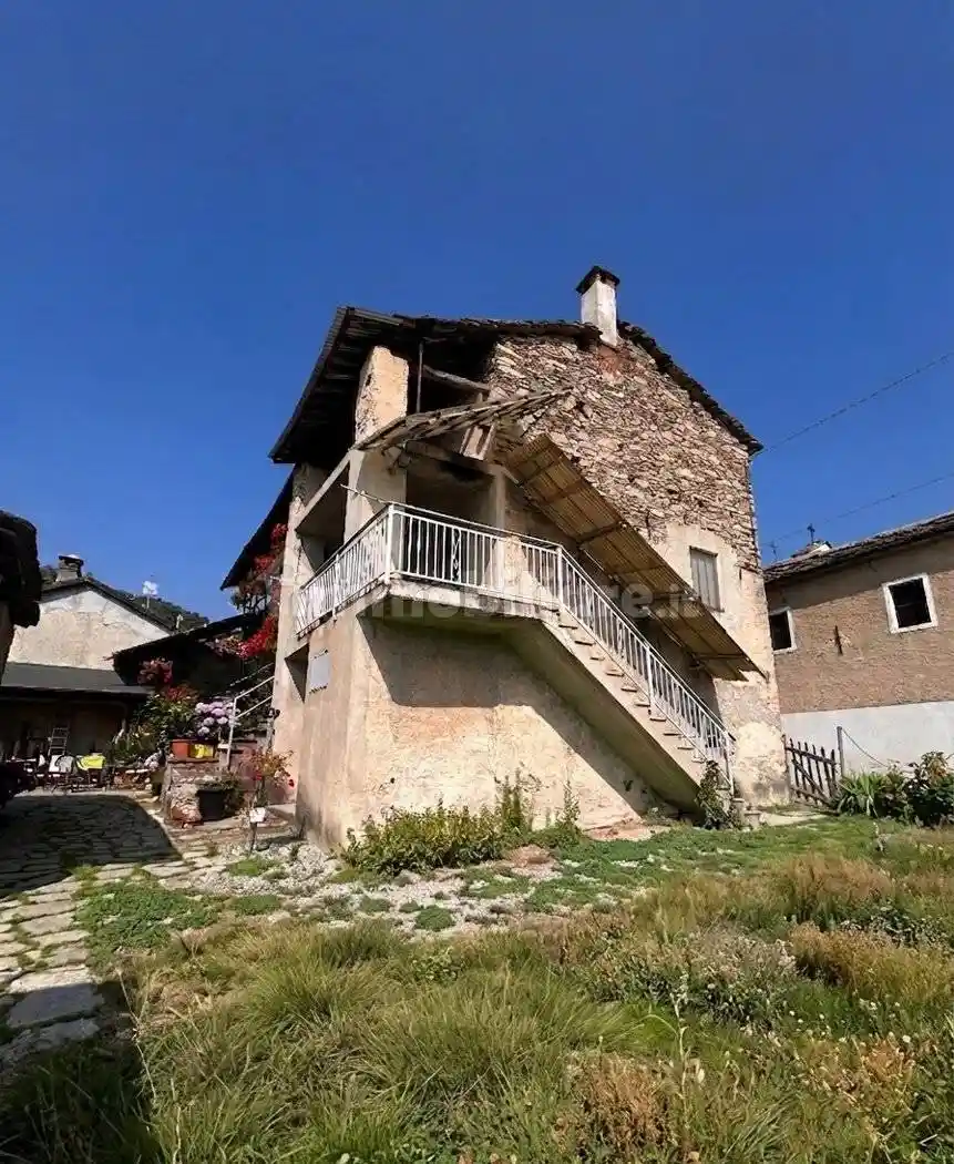 Rustico - Casale in vendita a Cumiana