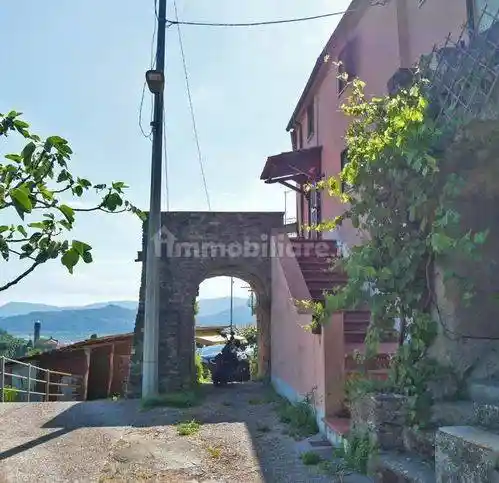 Rustico - Casale in vendita a Aulla