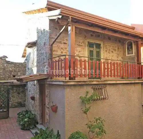 Villa in vendita a Bagnone