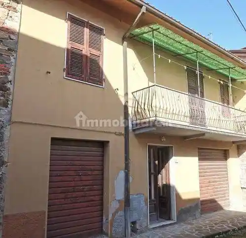 Villa in vendita a Bagnone