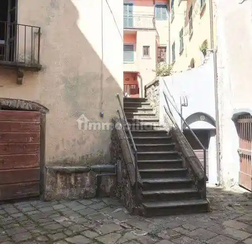 Appartamento in vendita a Bagnone