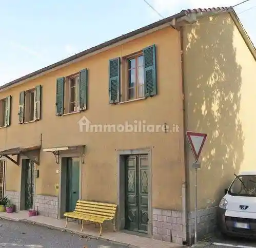Villa in vendita a Calice al Cornoviglio