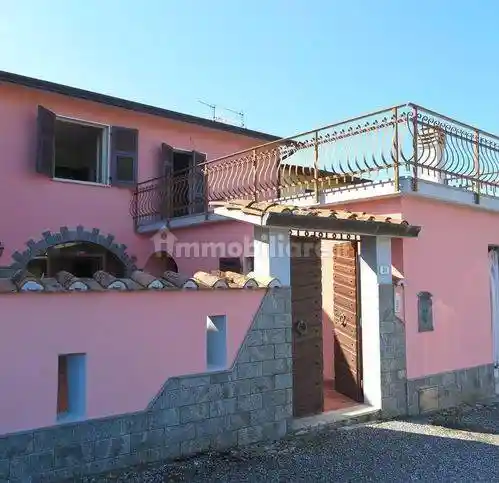 Villetta a schiera in vendita a Fivizzano