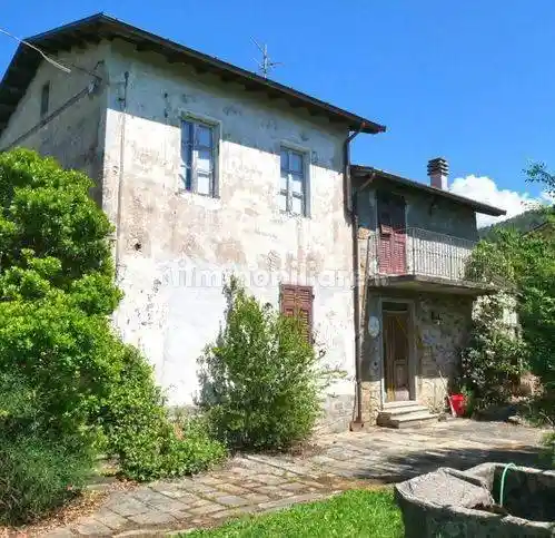Villa in vendita a Fivizzano