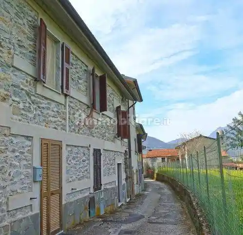 Villetta a schiera in vendita a Bagnone