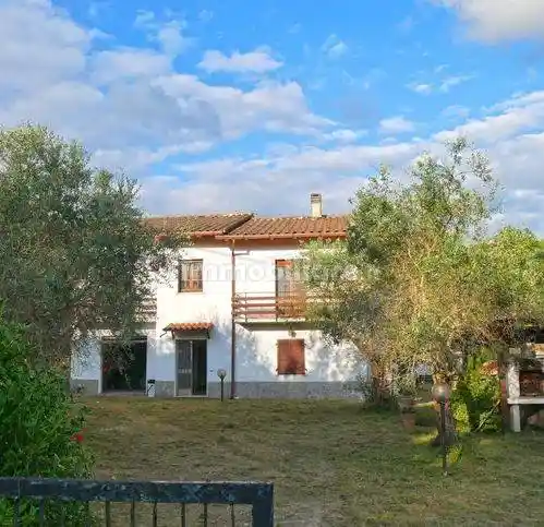 Villa in vendita a Fivizzano