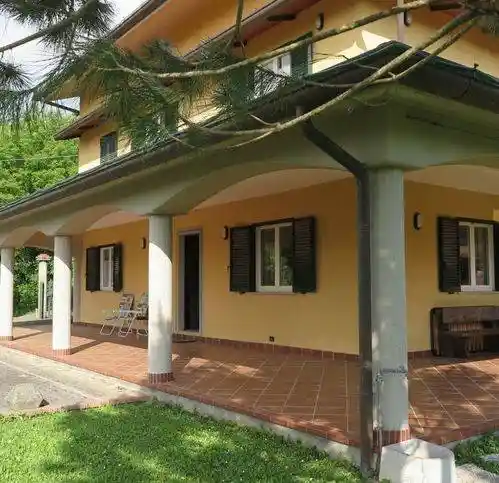 Villa in vendita a Aulla
