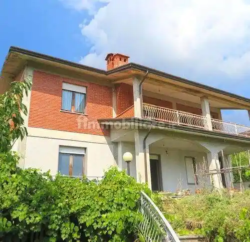 Villa in vendita a Bagnone