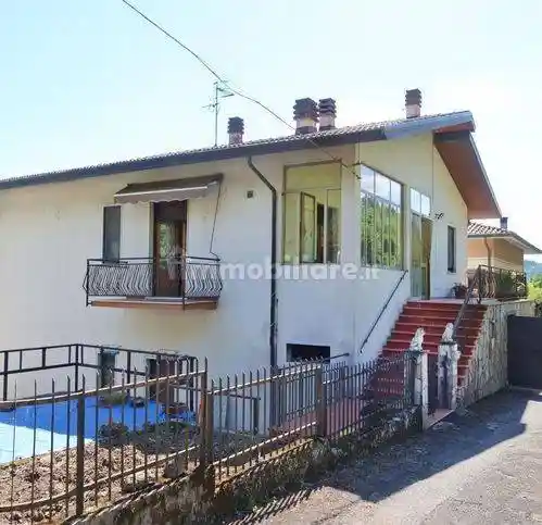 Appartamento in vendita a Fivizzano