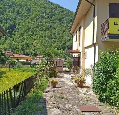 Appartamento in vendita a Fivizzano