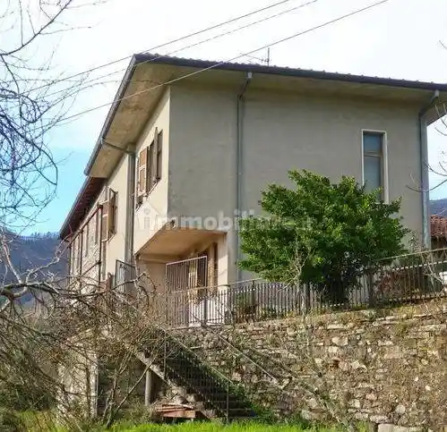 Villetta a schiera in vendita a Tresana