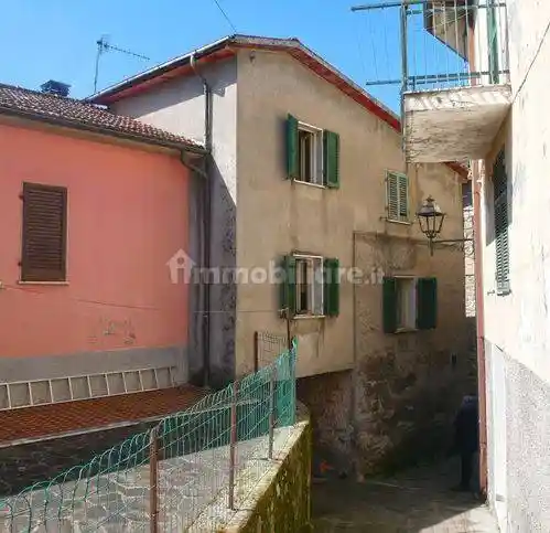 Rustico - Casale in vendita a Minucciano