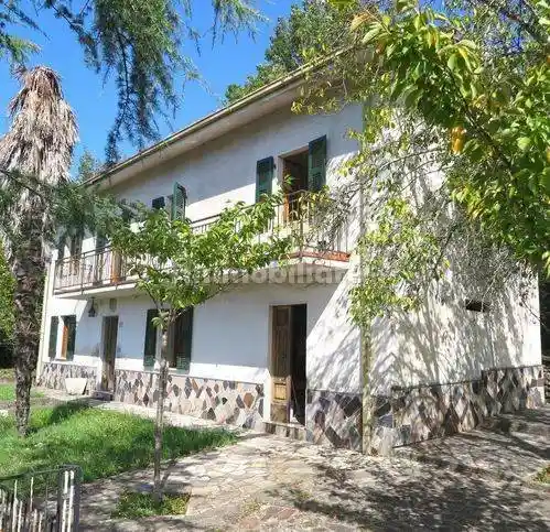 Villa in vendita a Fivizzano
