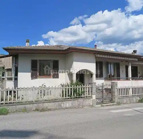 Villa in vendita a Pontremoli