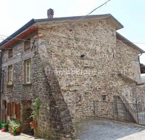 Villetta a schiera in vendita a Villafranca in Lunigiana