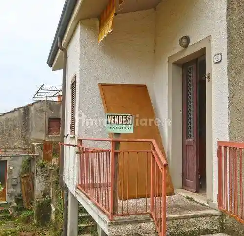 Villetta a schiera in vendita a Bagnone