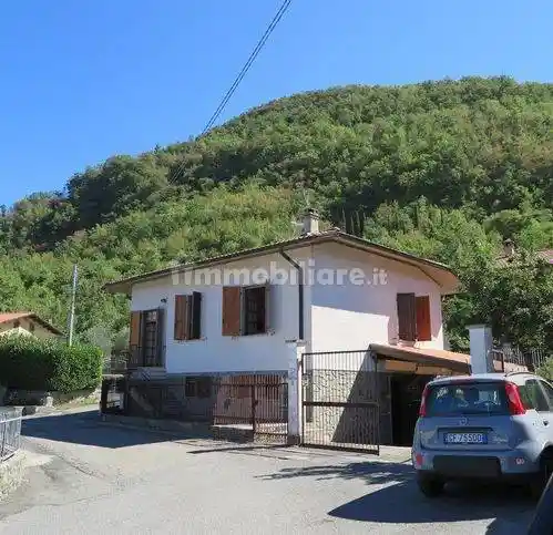 Villa in vendita a Bagnone
