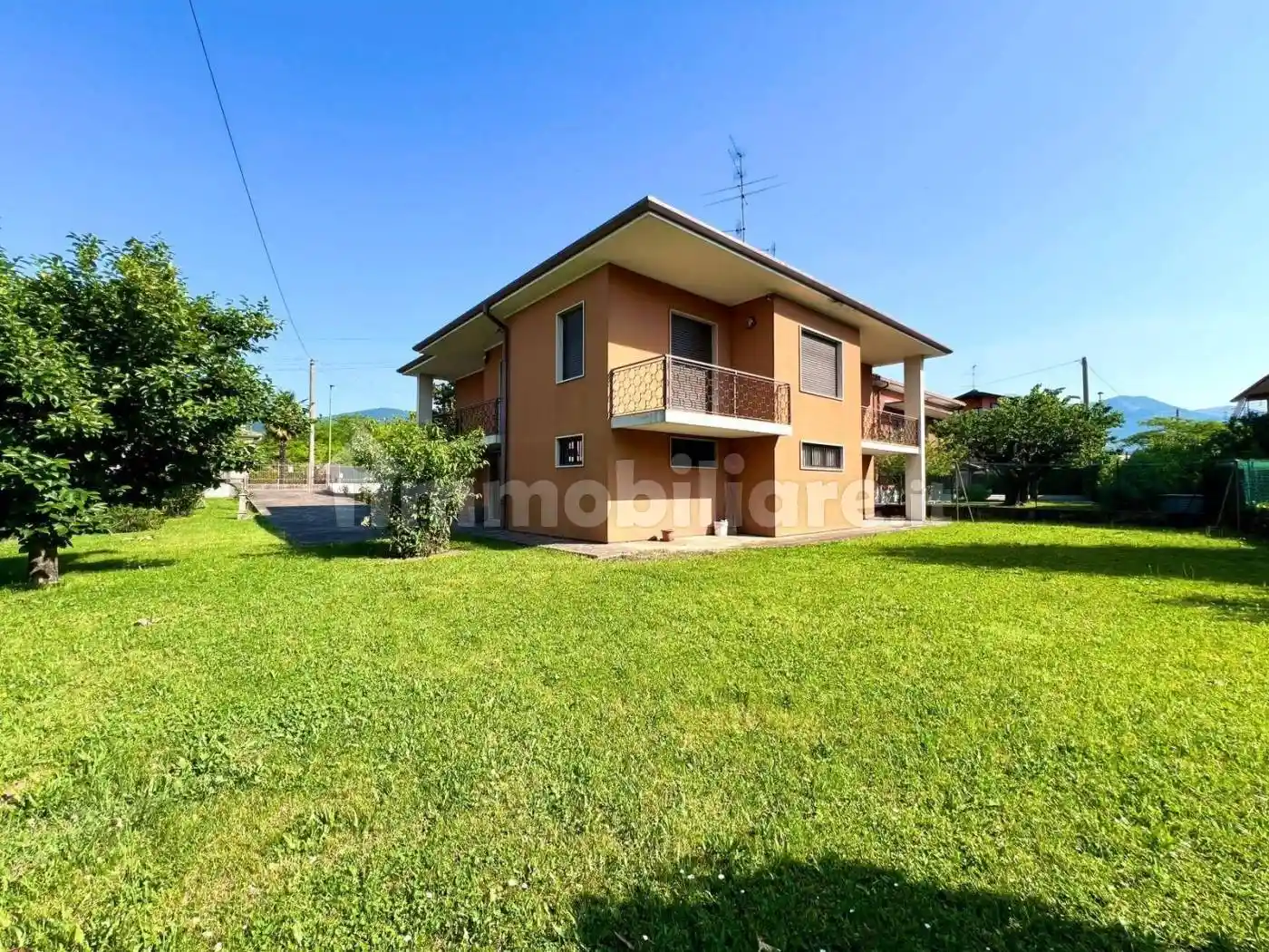 Villa in vendita a Villa di Serio