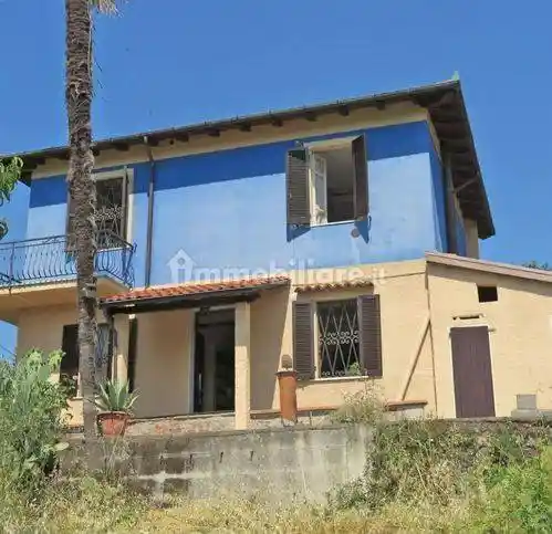 Villa in vendita a Bagnone